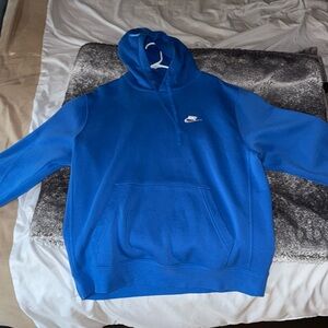 Nike Sportswear Club Fleece Pullover Hoodie